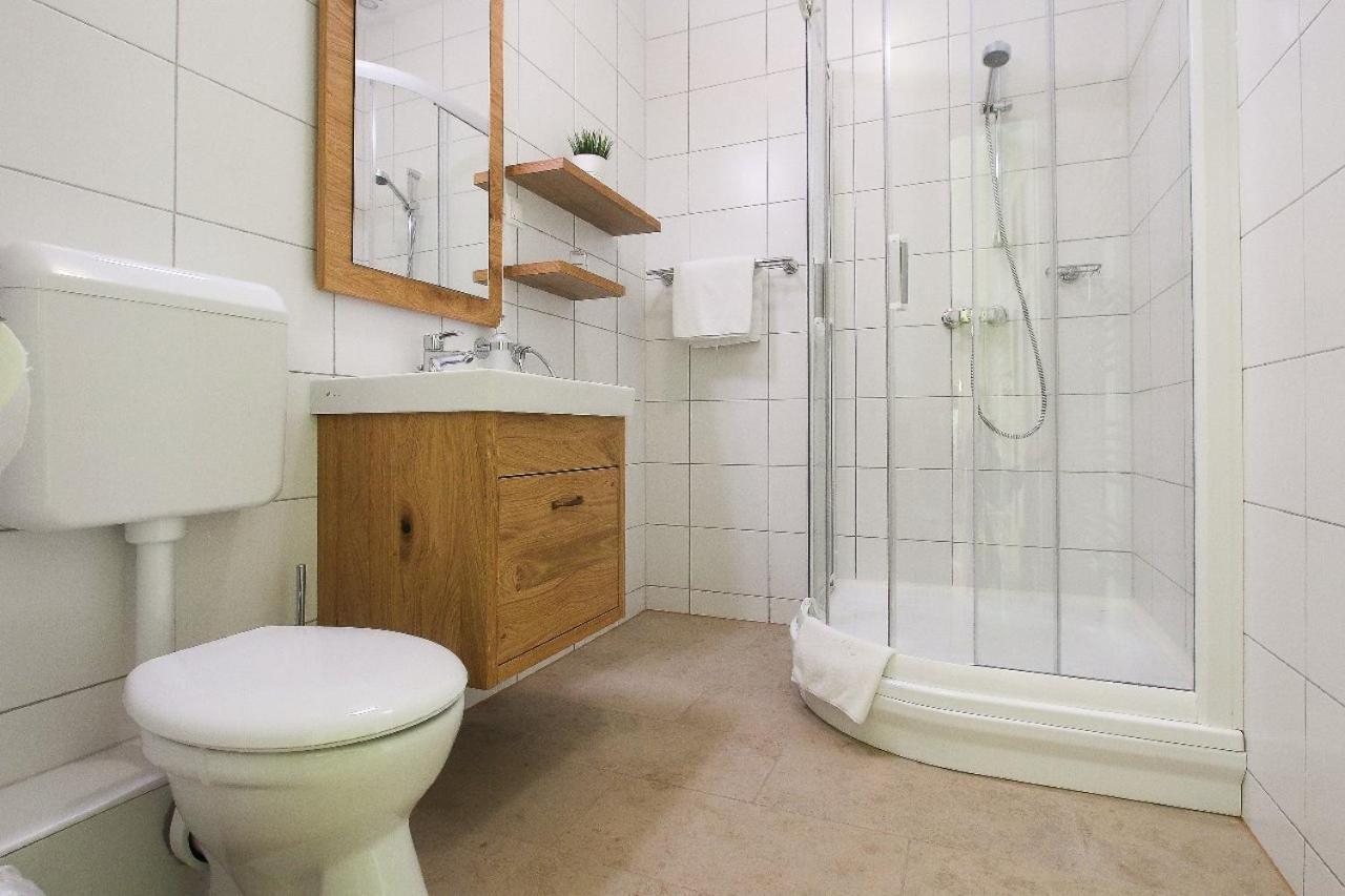 Hodoseri Vadaszhaz Bakonyszentlaszlo Buitenkant foto